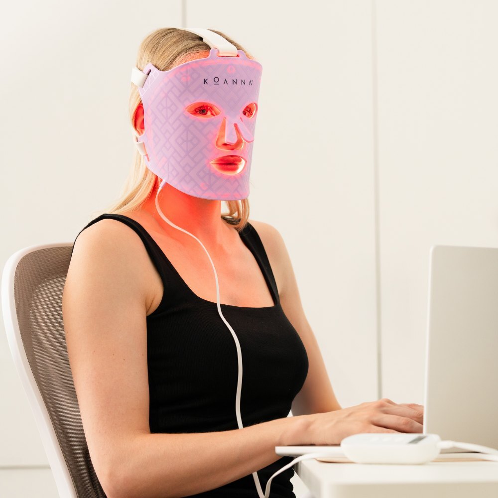 Koanna® MultiGlo™ LED Light Therapy Mask