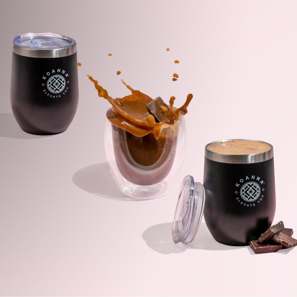 Koanna Elevate cup filled with Focus+ and next to it 3 pieces of dark chocolate.